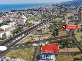  BULVAR VE ÜÇ YOL CEPHELİ 1360 M2 SATILIK ARSA