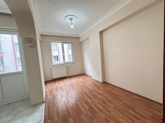 ÖMÜREVLERİ 3+1 ASANSÖRLÜ BİNADA KİRALIK DAİRE