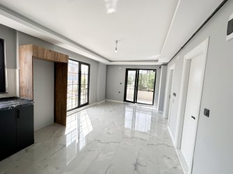DENİZ MANZARALI BULVARA CEPHE KİRALIK DAİRE